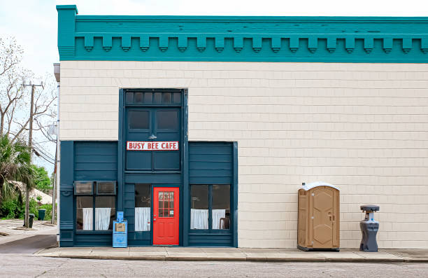 Best Portable restroom trailer rental  in Hurstbourne, KY